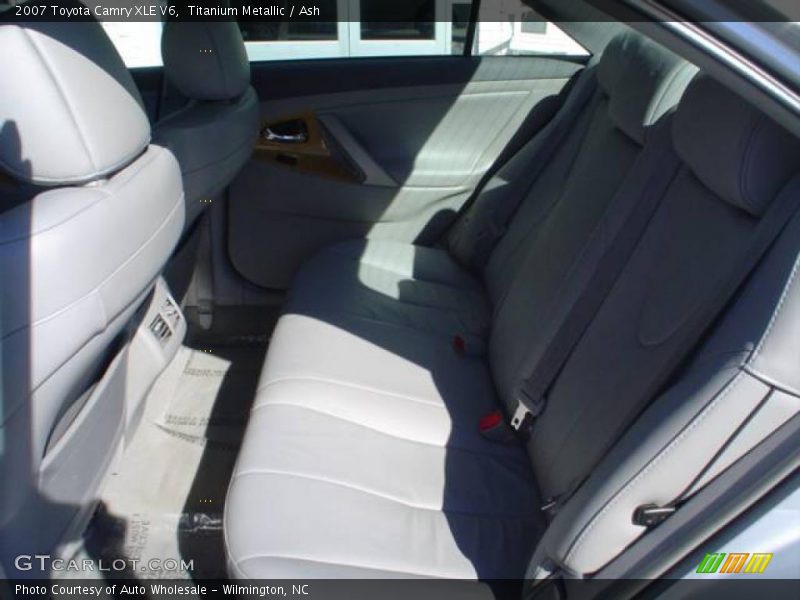 Titanium Metallic / Ash 2007 Toyota Camry XLE V6