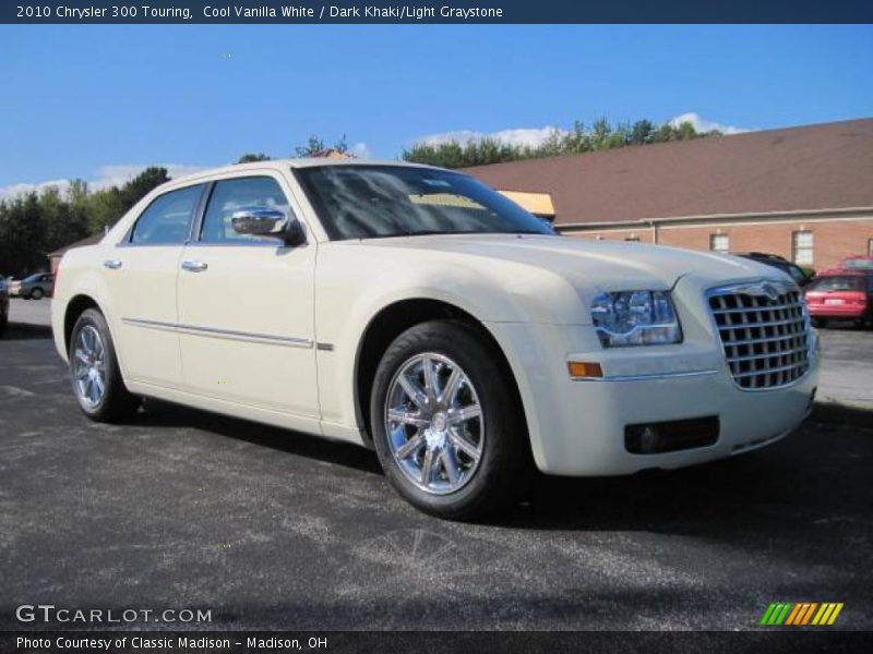 Cool Vanilla White / Dark Khaki/Light Graystone 2010 Chrysler 300 Touring