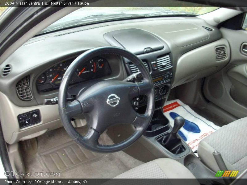 Molten Silver / Taupe 2004 Nissan Sentra 1.8