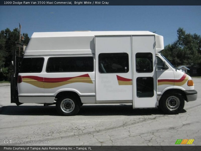 Bright White / Mist Gray 1999 Dodge Ram Van 3500 Maxi Commercial