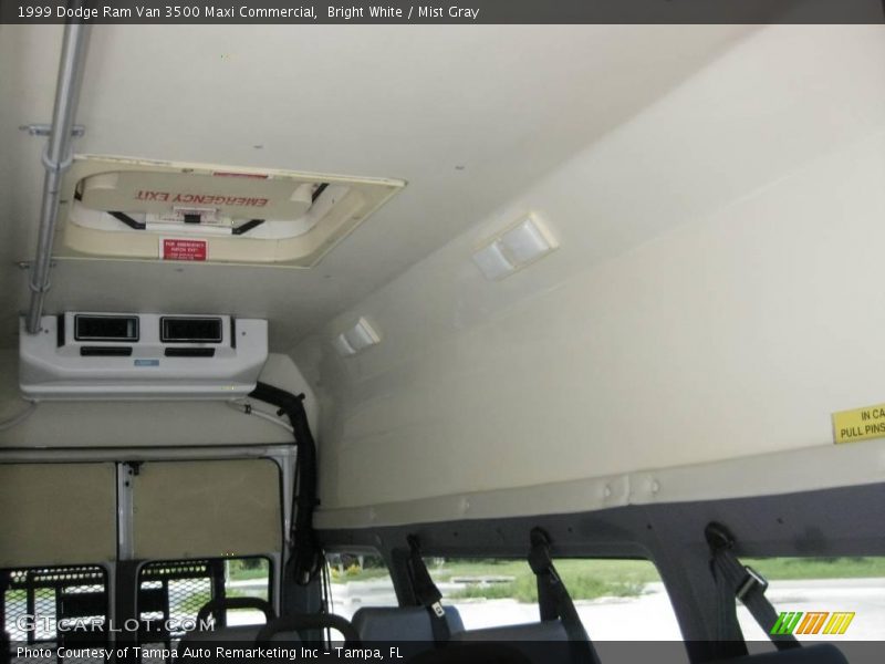 Bright White / Mist Gray 1999 Dodge Ram Van 3500 Maxi Commercial