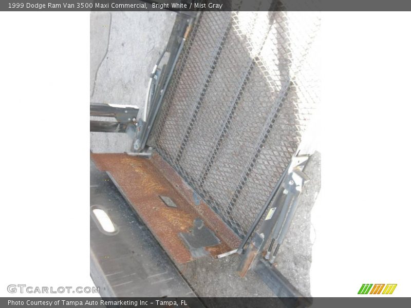 Bright White / Mist Gray 1999 Dodge Ram Van 3500 Maxi Commercial