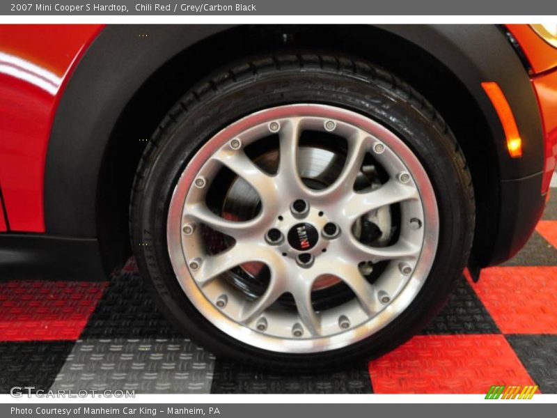 Chili Red / Grey/Carbon Black 2007 Mini Cooper S Hardtop