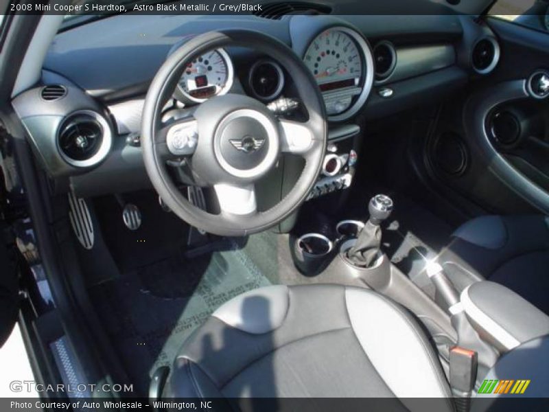 Astro Black Metallic / Grey/Black 2008 Mini Cooper S Hardtop