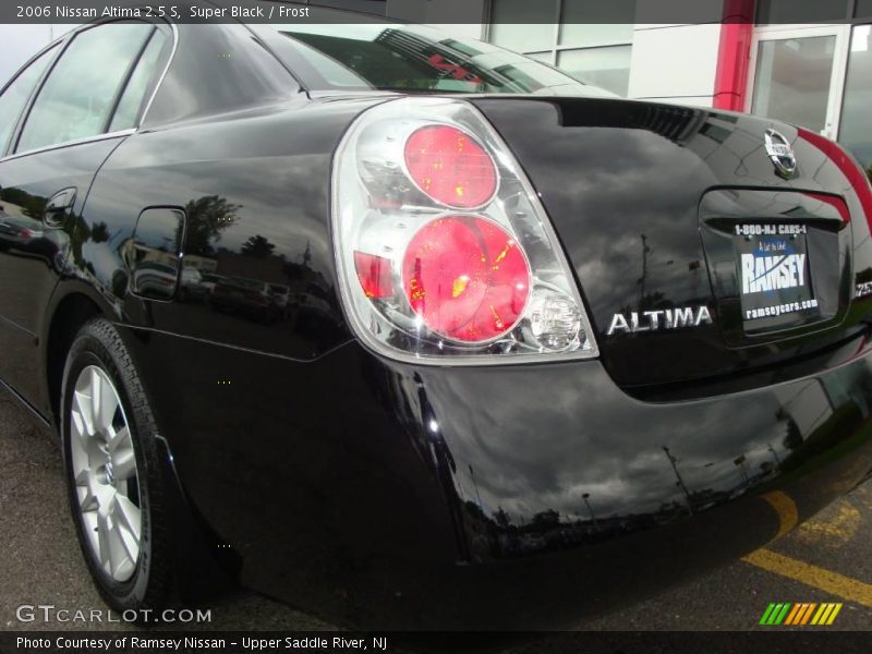 Super Black / Frost 2006 Nissan Altima 2.5 S