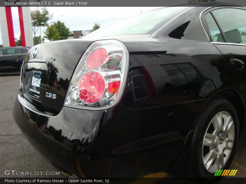 Super Black / Frost 2006 Nissan Altima 2.5 S