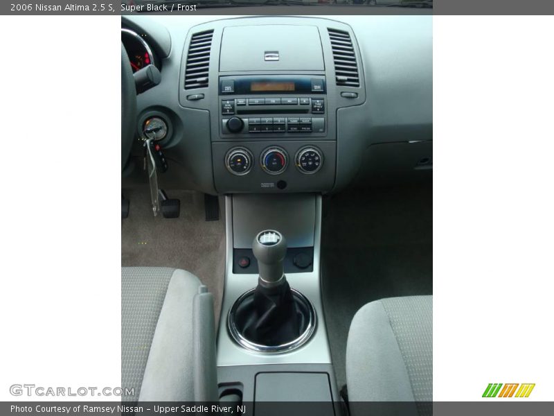 Super Black / Frost 2006 Nissan Altima 2.5 S