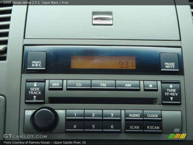 Super Black / Frost 2006 Nissan Altima 2.5 S