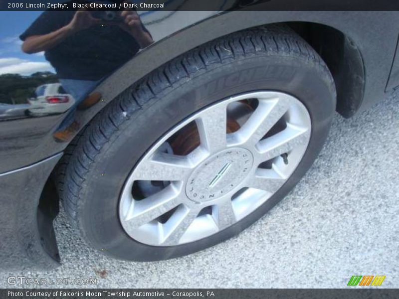 Black Clearcoat / Dark Charcoal 2006 Lincoln Zephyr