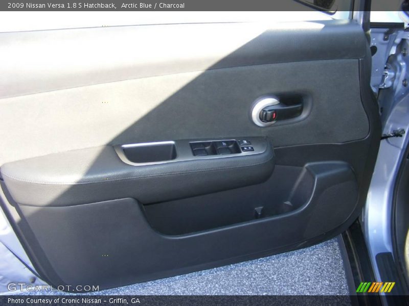 Arctic Blue / Charcoal 2009 Nissan Versa 1.8 S Hatchback