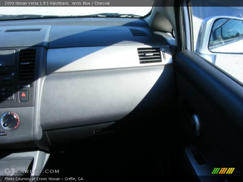 Arctic Blue / Charcoal 2009 Nissan Versa 1.8 S Hatchback