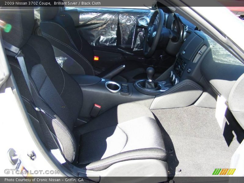 Brilliant Silver / Black Cloth 2009 Nissan 370Z Coupe