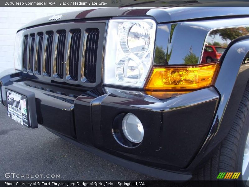 Black / Medium Slate Gray 2006 Jeep Commander 4x4