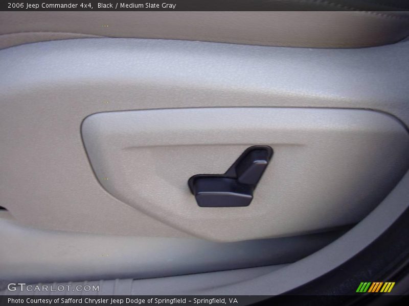 Black / Medium Slate Gray 2006 Jeep Commander 4x4