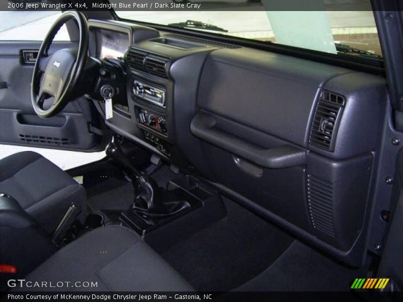 Midnight Blue Pearl / Dark Slate Gray 2006 Jeep Wrangler X 4x4