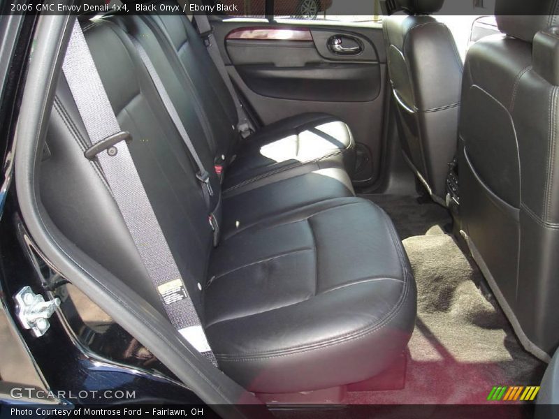 Black Onyx / Ebony Black 2006 GMC Envoy Denali 4x4