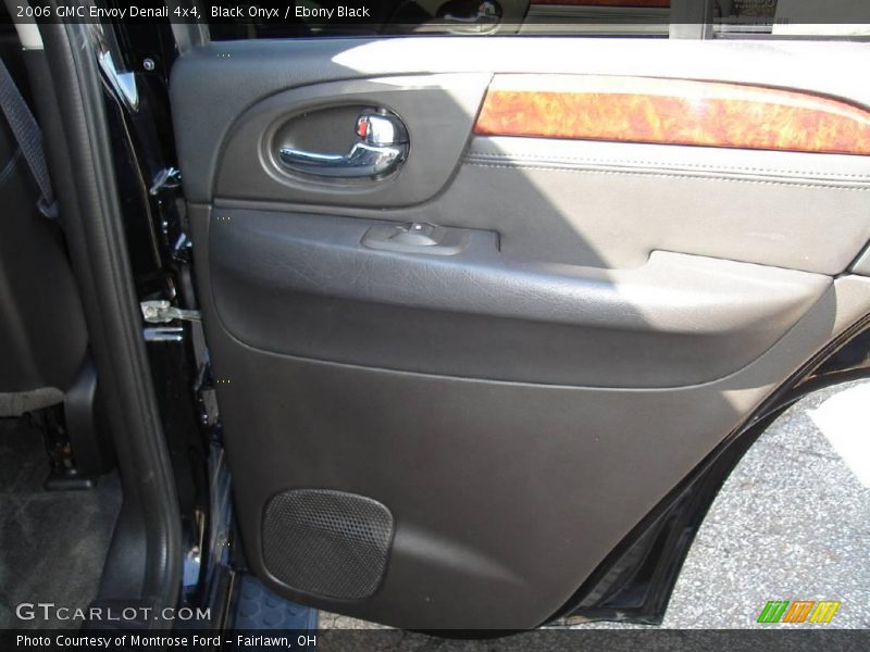 Black Onyx / Ebony Black 2006 GMC Envoy Denali 4x4