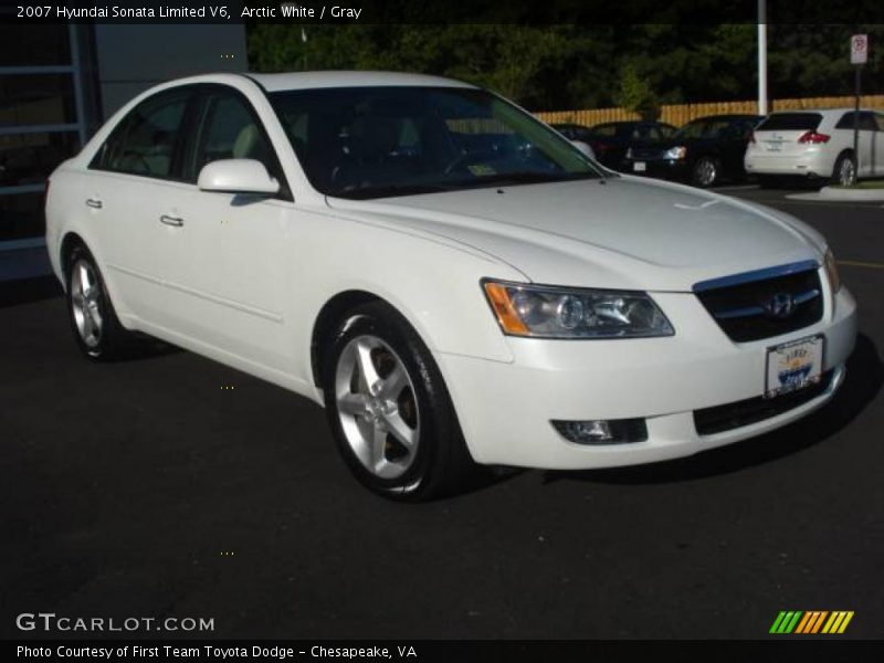 Arctic White / Gray 2007 Hyundai Sonata Limited V6