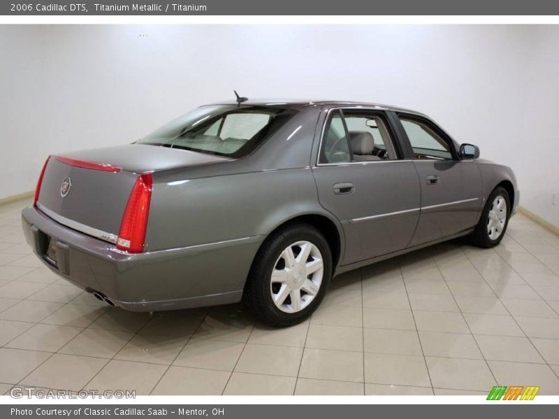 Titanium Metallic / Titanium 2006 Cadillac DTS