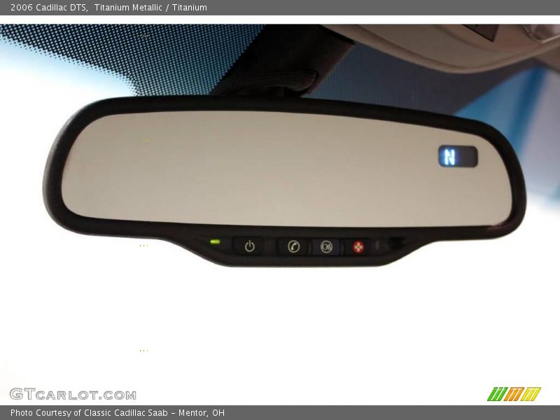 Titanium Metallic / Titanium 2006 Cadillac DTS