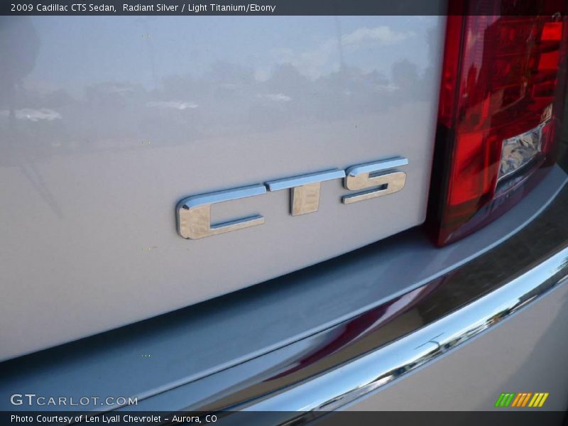 Radiant Silver / Light Titanium/Ebony 2009 Cadillac CTS Sedan