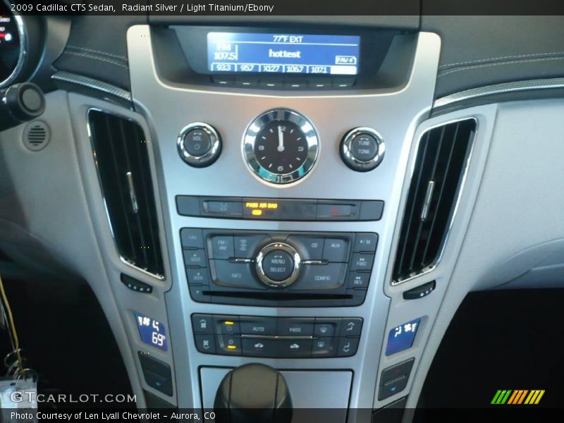 Radiant Silver / Light Titanium/Ebony 2009 Cadillac CTS Sedan
