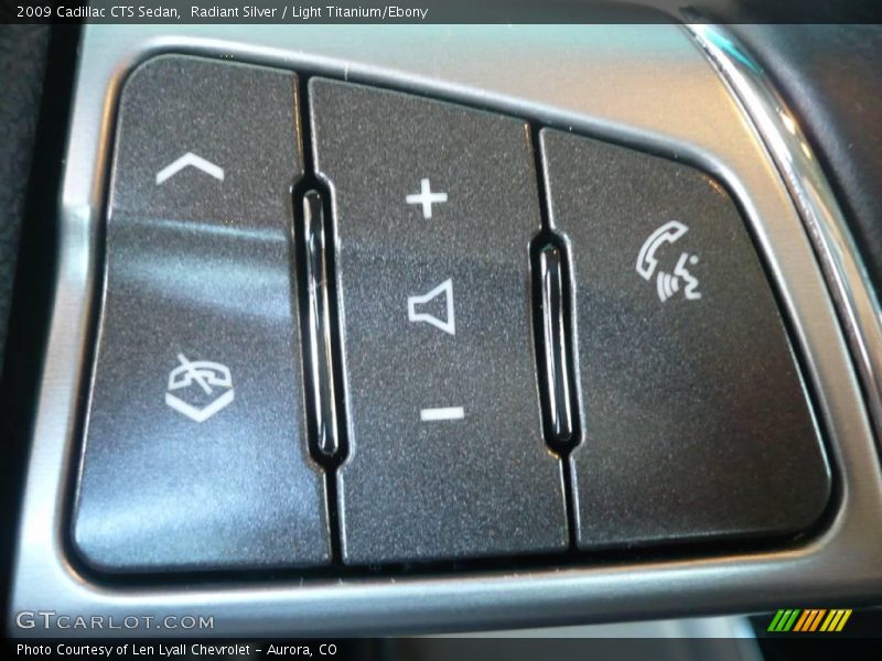 Radiant Silver / Light Titanium/Ebony 2009 Cadillac CTS Sedan