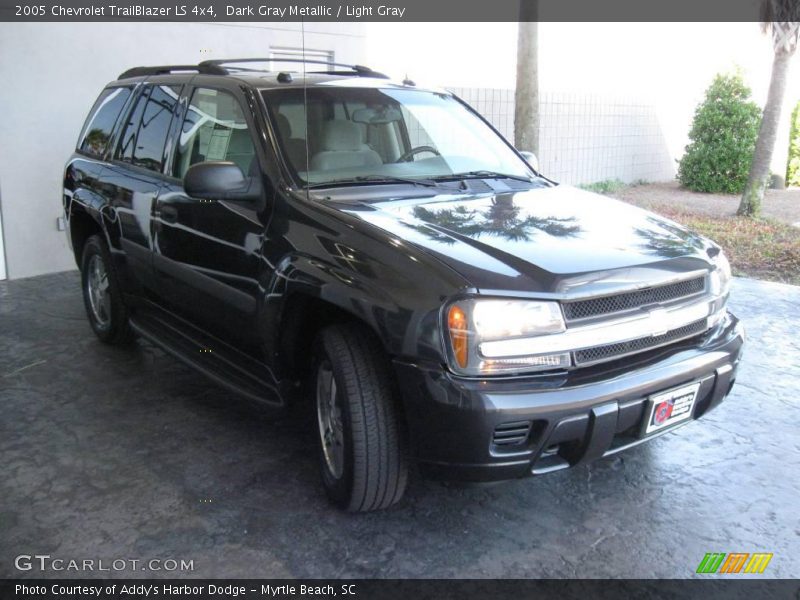 Dark Gray Metallic / Light Gray 2005 Chevrolet TrailBlazer LS 4x4