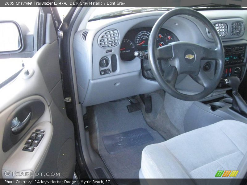Dark Gray Metallic / Light Gray 2005 Chevrolet TrailBlazer LS 4x4