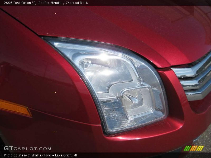 Redfire Metallic / Charcoal Black 2006 Ford Fusion SE