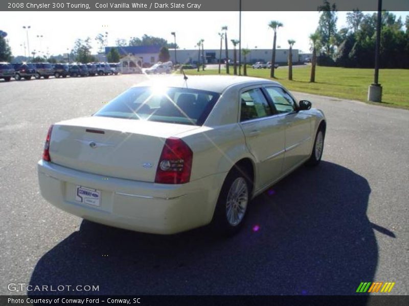 Cool Vanilla White / Dark Slate Gray 2008 Chrysler 300 Touring