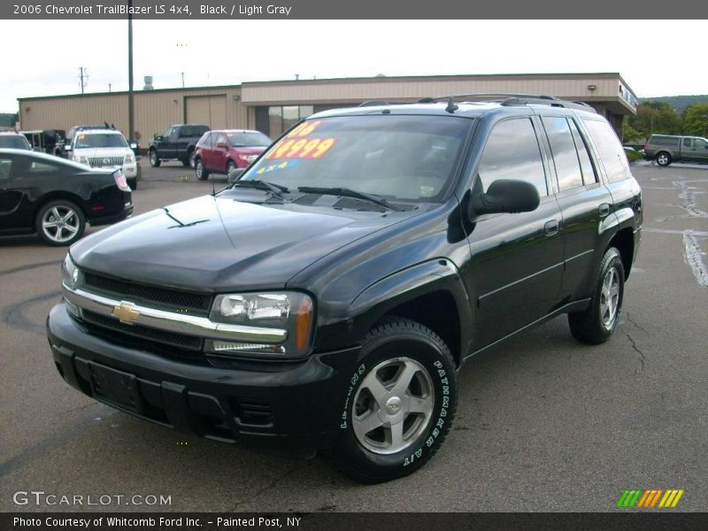 Black / Light Gray 2006 Chevrolet TrailBlazer LS 4x4