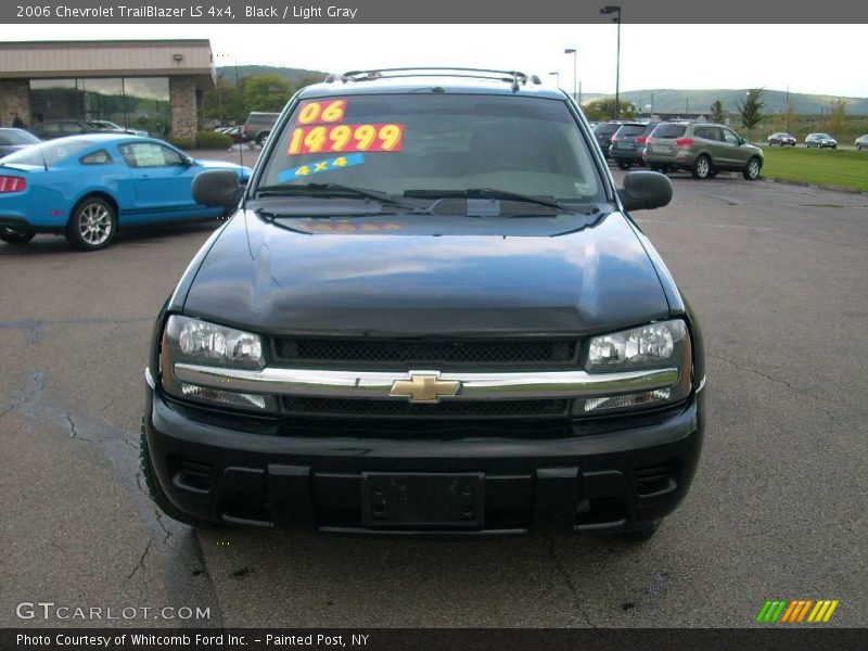Black / Light Gray 2006 Chevrolet TrailBlazer LS 4x4