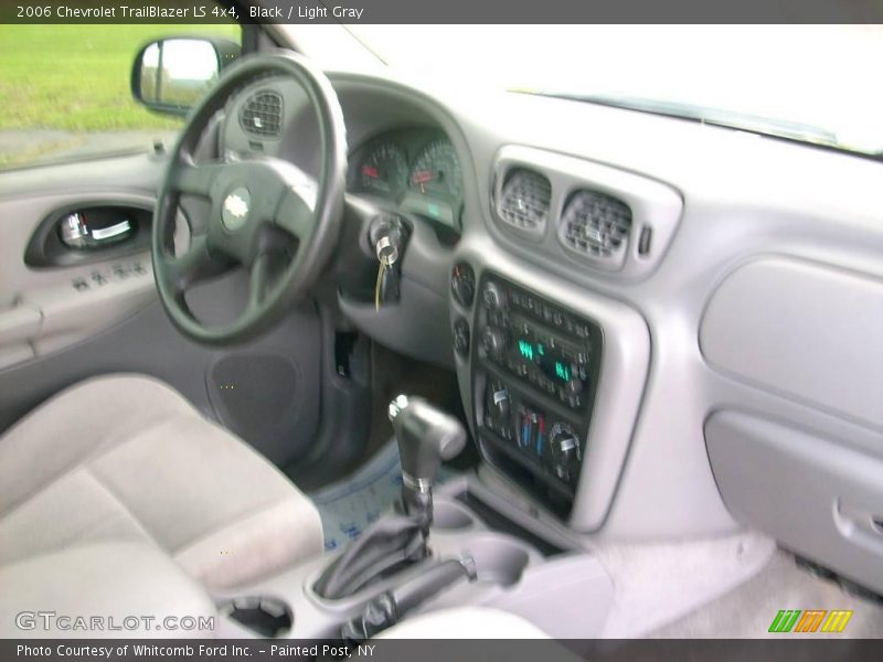 Black / Light Gray 2006 Chevrolet TrailBlazer LS 4x4
