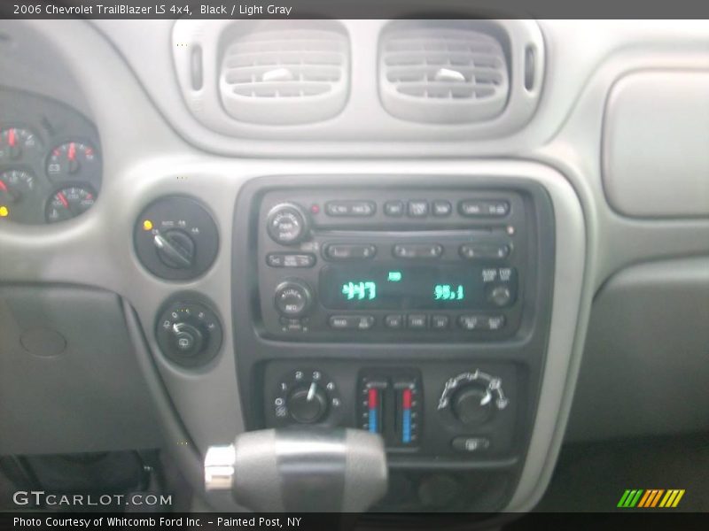 Black / Light Gray 2006 Chevrolet TrailBlazer LS 4x4