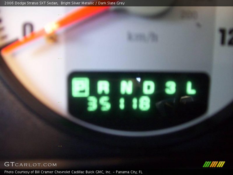 Bright Silver Metallic / Dark Slate Grey 2006 Dodge Stratus SXT Sedan