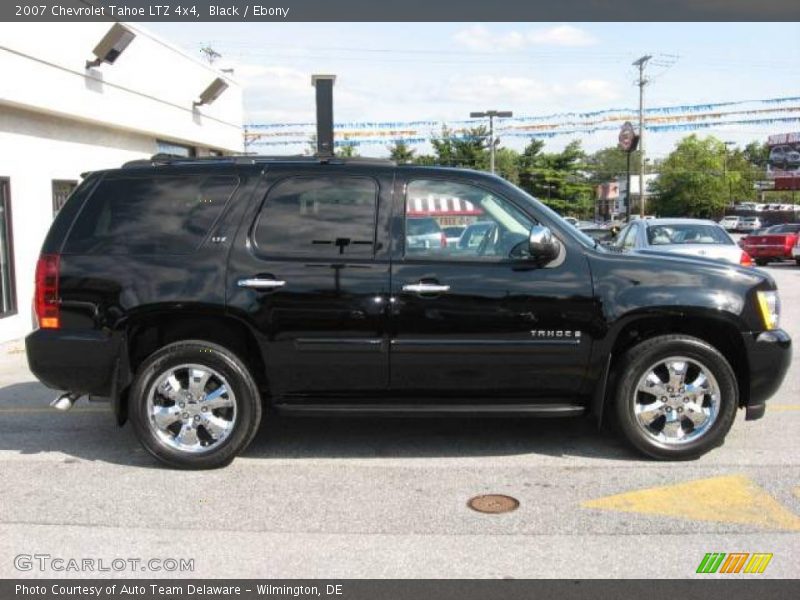 Black / Ebony 2007 Chevrolet Tahoe LTZ 4x4