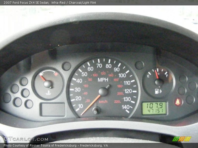 Infra-Red / Charcoal/Light Flint 2007 Ford Focus ZX4 SE Sedan