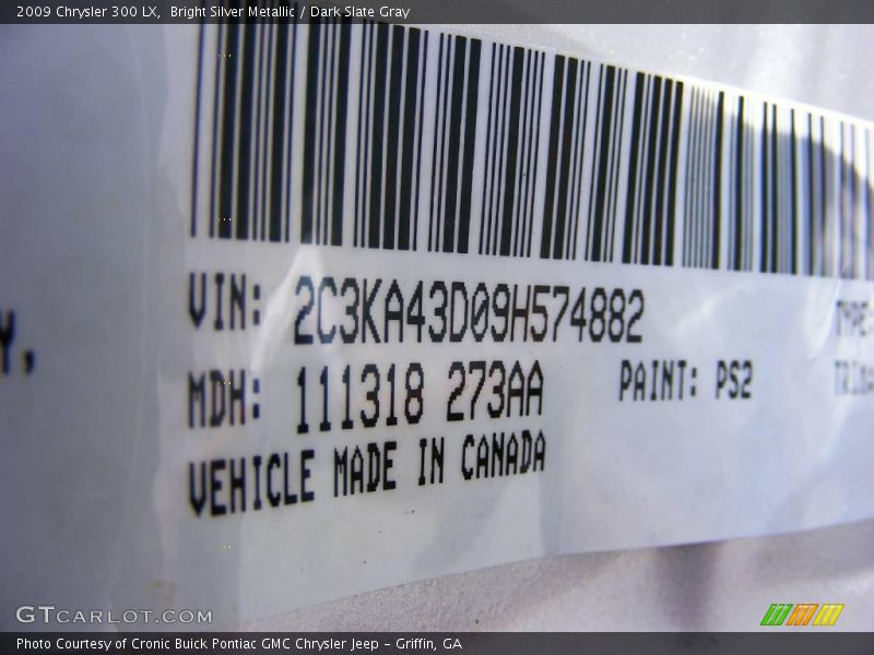 Bright Silver Metallic / Dark Slate Gray 2009 Chrysler 300 LX