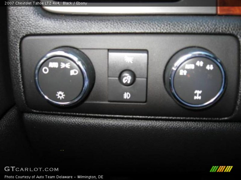 Black / Ebony 2007 Chevrolet Tahoe LTZ 4x4