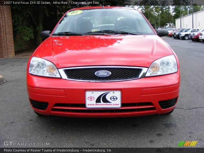 Infra-Red / Charcoal/Light Flint 2007 Ford Focus ZX4 SE Sedan
