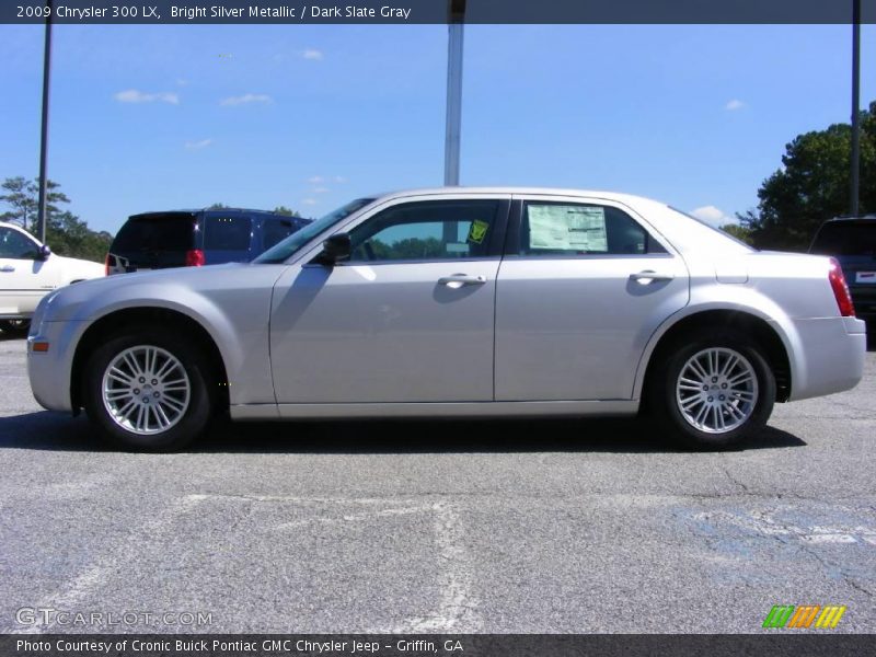Bright Silver Metallic / Dark Slate Gray 2009 Chrysler 300 LX