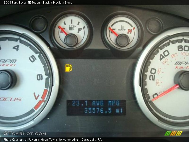 Black / Medium Stone 2008 Ford Focus SE Sedan