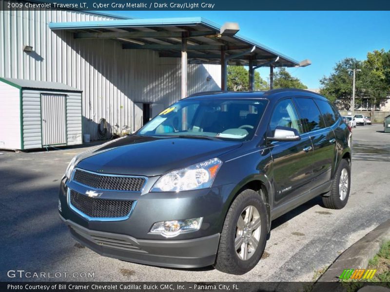 Cyber Gray Metallic / Dark Gray/Light Gray 2009 Chevrolet Traverse LT