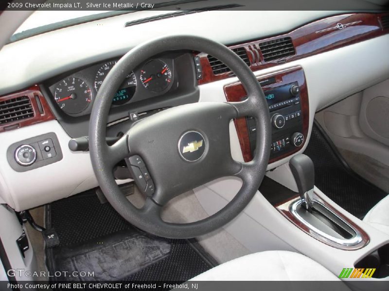 Silver Ice Metallic / Gray 2009 Chevrolet Impala LT
