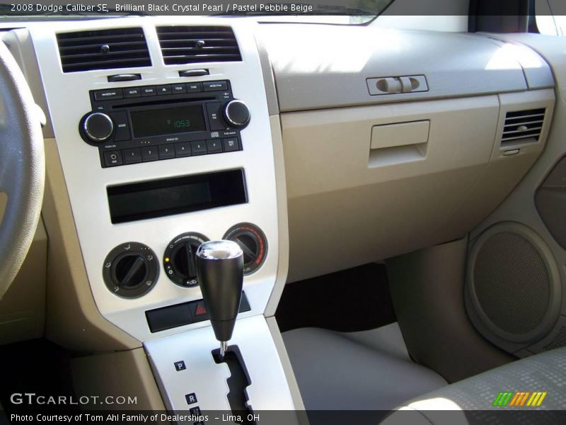 Brilliant Black Crystal Pearl / Pastel Pebble Beige 2008 Dodge Caliber SE
