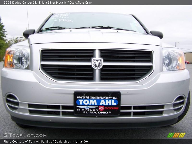 Bright Silver Metallic / Dark Slate Gray 2008 Dodge Caliber SE