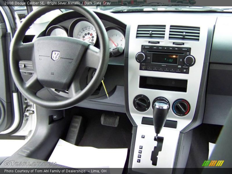 Bright Silver Metallic / Dark Slate Gray 2008 Dodge Caliber SE