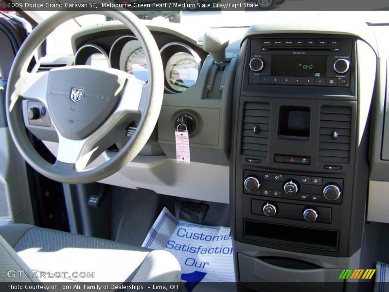 Melbourne Green Pearl / Medium Slate Gray/Light Shale 2009 Dodge Grand Caravan SE