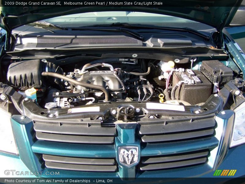 Melbourne Green Pearl / Medium Slate Gray/Light Shale 2009 Dodge Grand Caravan SE